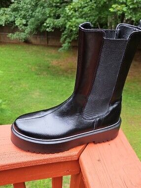 ASOS Black SIZE 6  Platform Chelsea Boots with Lug Sole